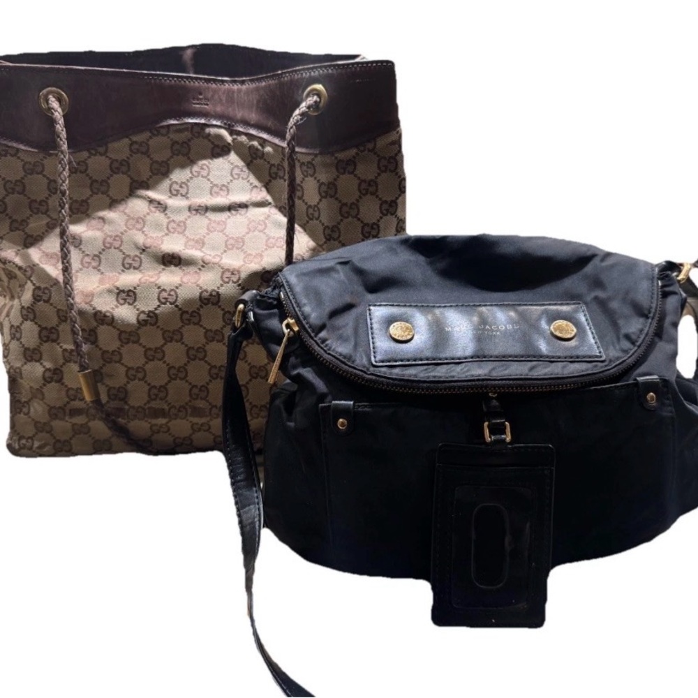 Lot of 1 vintage Gucci tote and 1 Marc Jacobs Crossbody